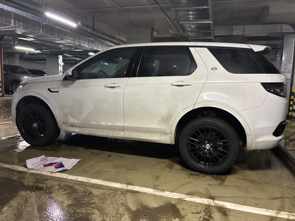Фото в бортжурнале Land Rover Discovery Sport (2G)
