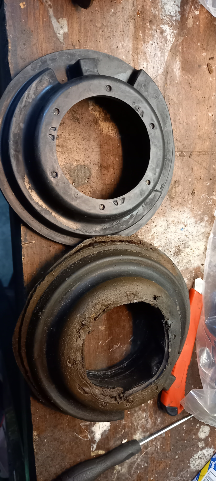 Встряхнул подвеску. — Renault Laguna II, 1,8 л, 2003 года | своими ...