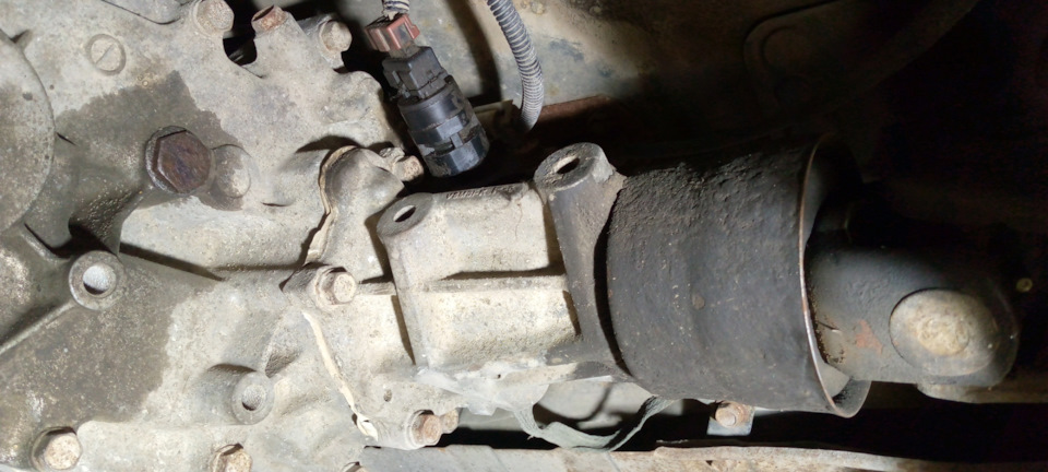 Люфт карданного вала и ремонт по бюджету — Mitsubishi Pajero Sport (1G ...