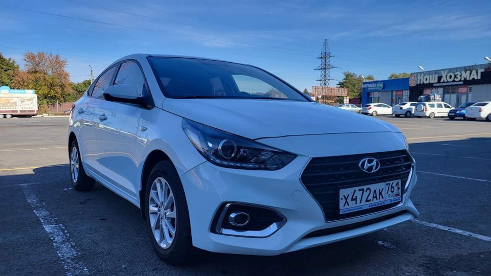 Hyundai Solaris Белый