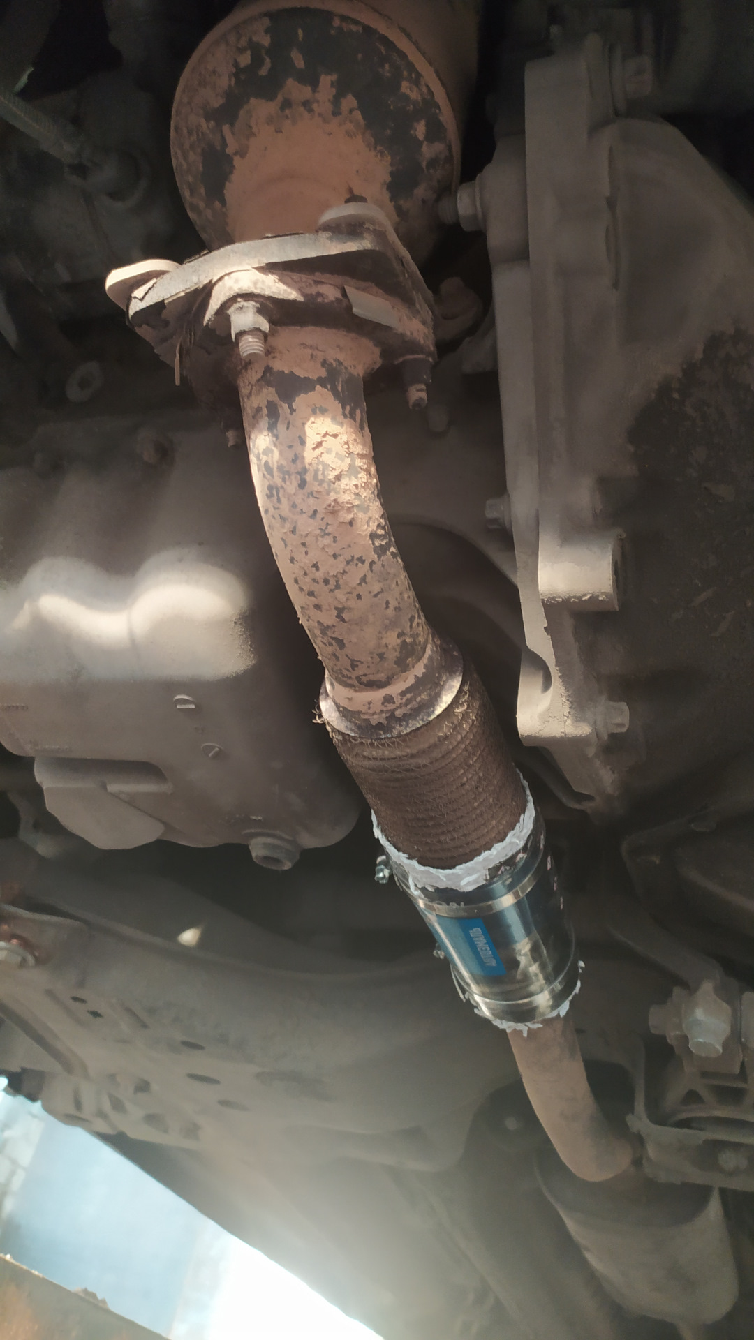 Глушитель. Временный колхоз. — Opel Corsa D, 1 л, 2010 года | поломка ...