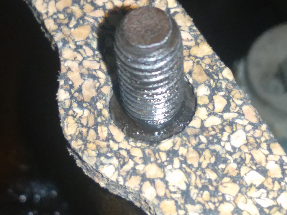 Комфорсер 215/75 R15 — Chevrolet Niva, 1,7 л, 2014 года | шины | DRIVE2