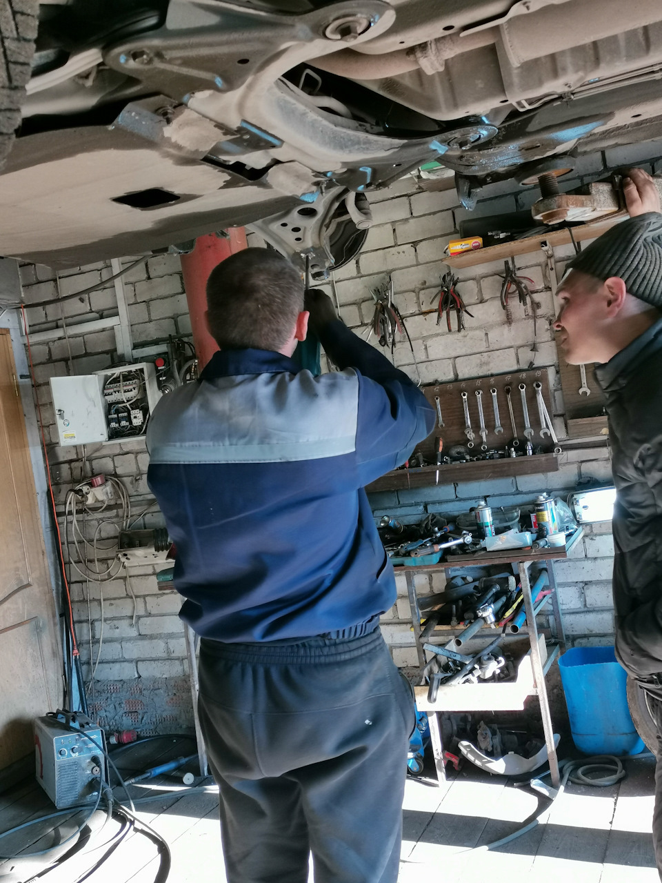 Чери амулет горит подушка безопасности - 82 фото