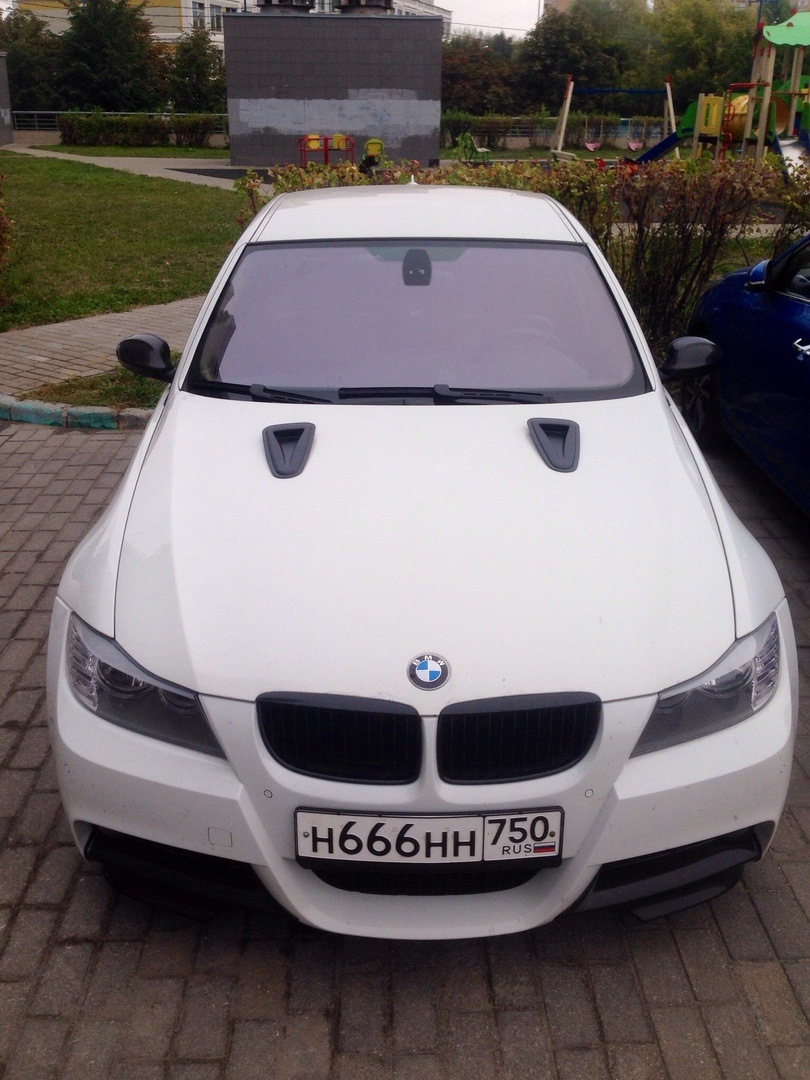 Воздухозаборники капота в GTR стиле. — BMW 3 series (E90), 3,5 л, 2006 года  | стайлинг | DRIVE2