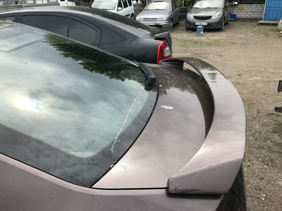 Сравнение задних спойлеров Octavia A5 и А7 — Skoda Octavia A7 Mk3, 1,4 ...