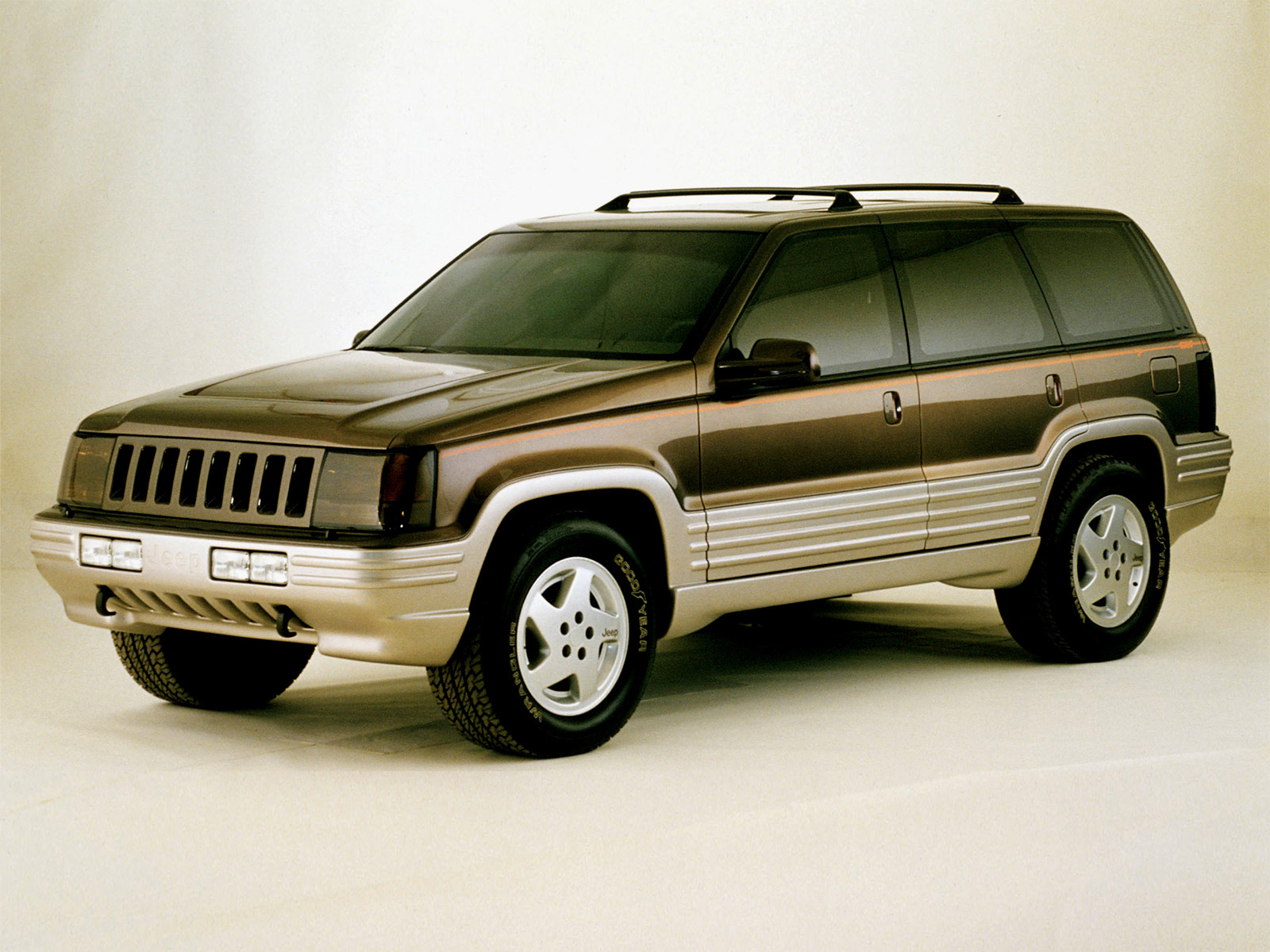 Jeep Grand Cherokee 1