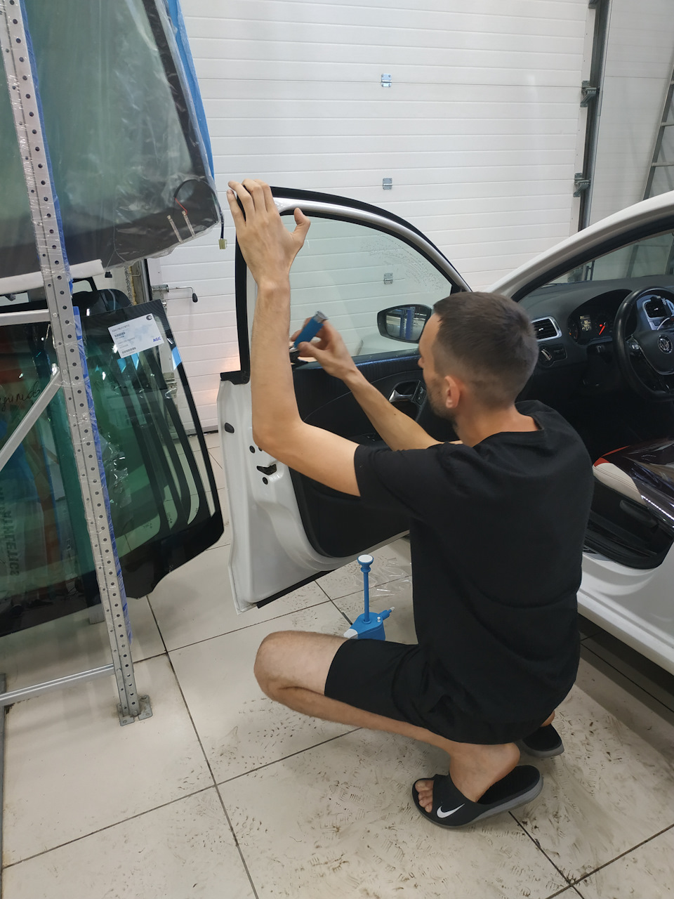 Красоту мы подгоняем. — Volkswagen Polo Sedan