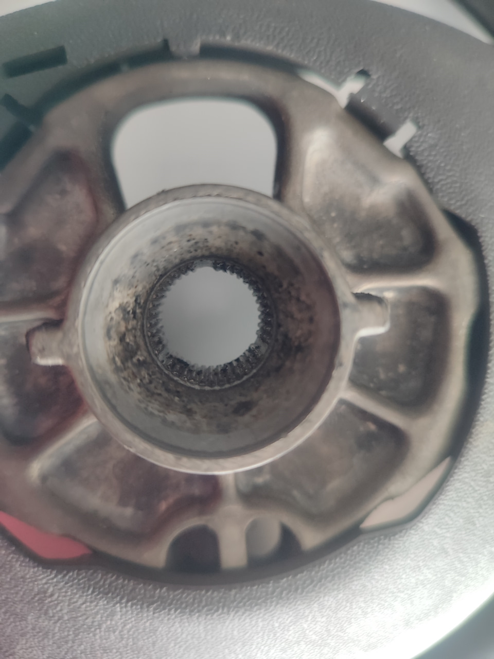 Можно-ли переставить руль по шлицам На Мегане? — DRIVE2