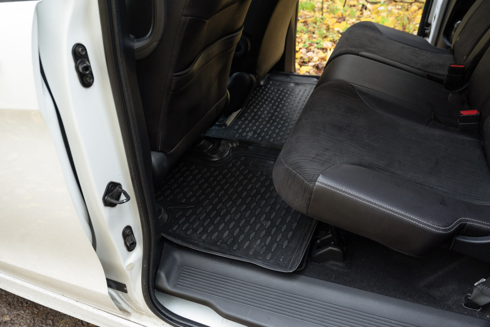 Фото в бортжурнале Honda Freed Spike