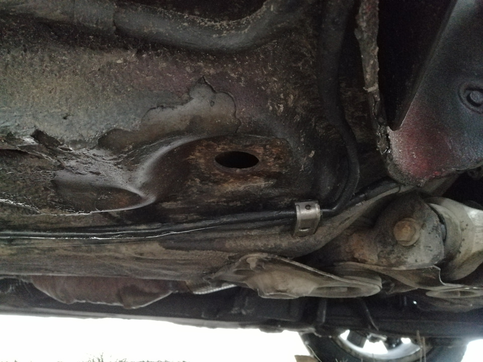 Заглушка днища пассат б5. Заглушка днища пассат б5. Заглушка днища пассат б5. Заглушка днища passat b5. 1k0899185 заглушка.