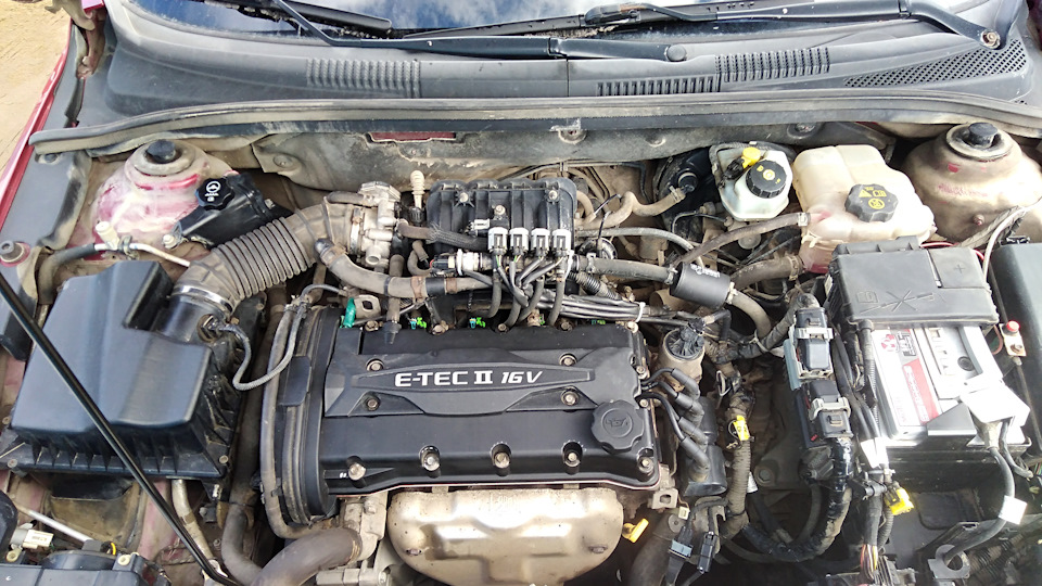 Загорелась лампа давления масла на прогретом двигателе и холостом ходу ...