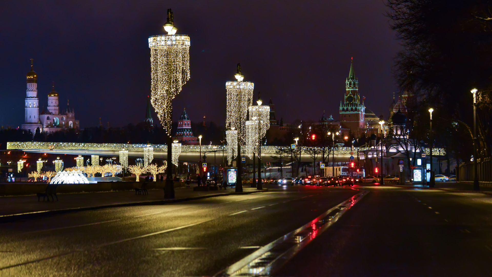 Центр Москвы ночью