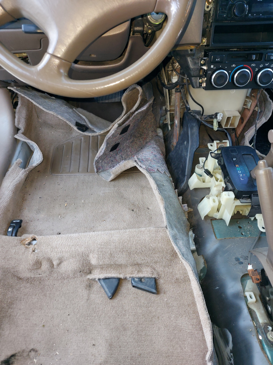 Обдув ног задних пассажиров — Toyota Camry (XV20), 2,2 л, 2001 года ...