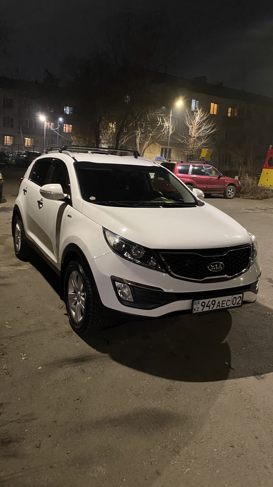 Установка поперечных рейлингов — KIA Sportage (3G), 2 л, 2013 года ...