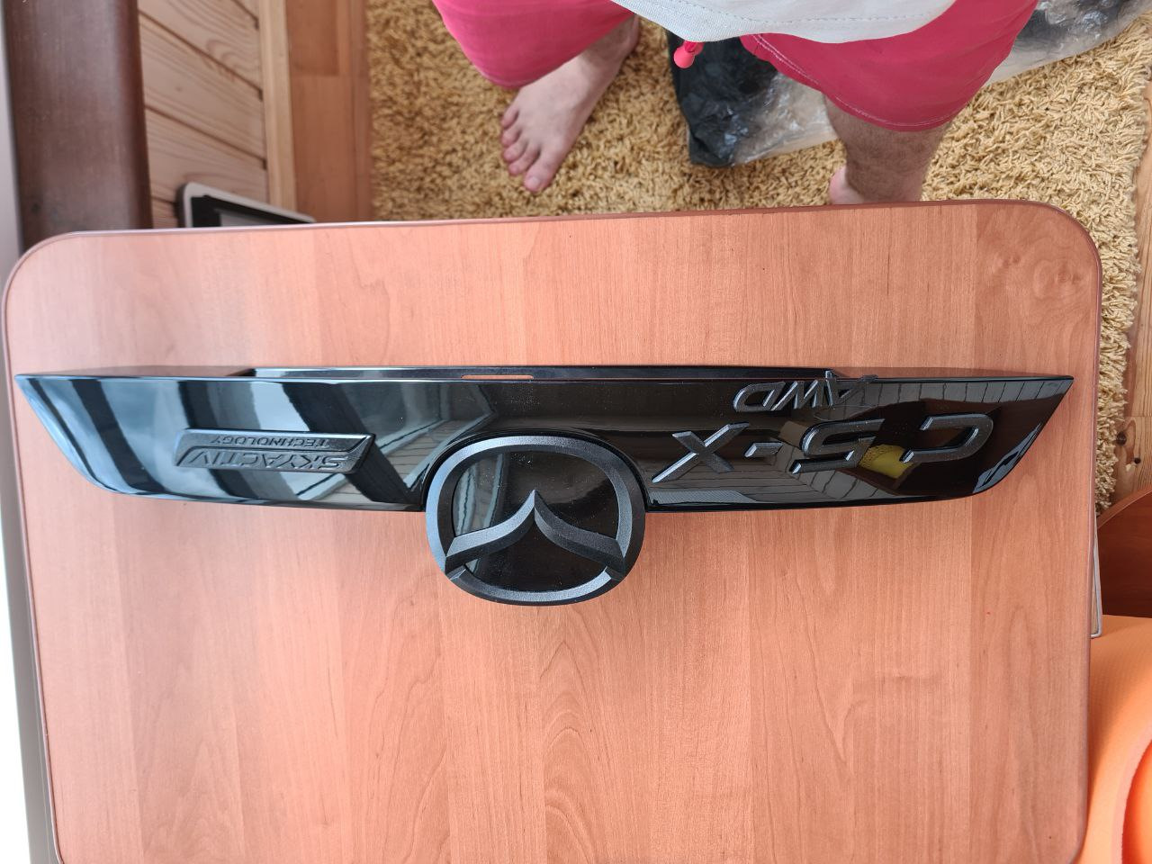 Замена передних дисков, колодок, замена пленки на жидкую резину — Mazda ...