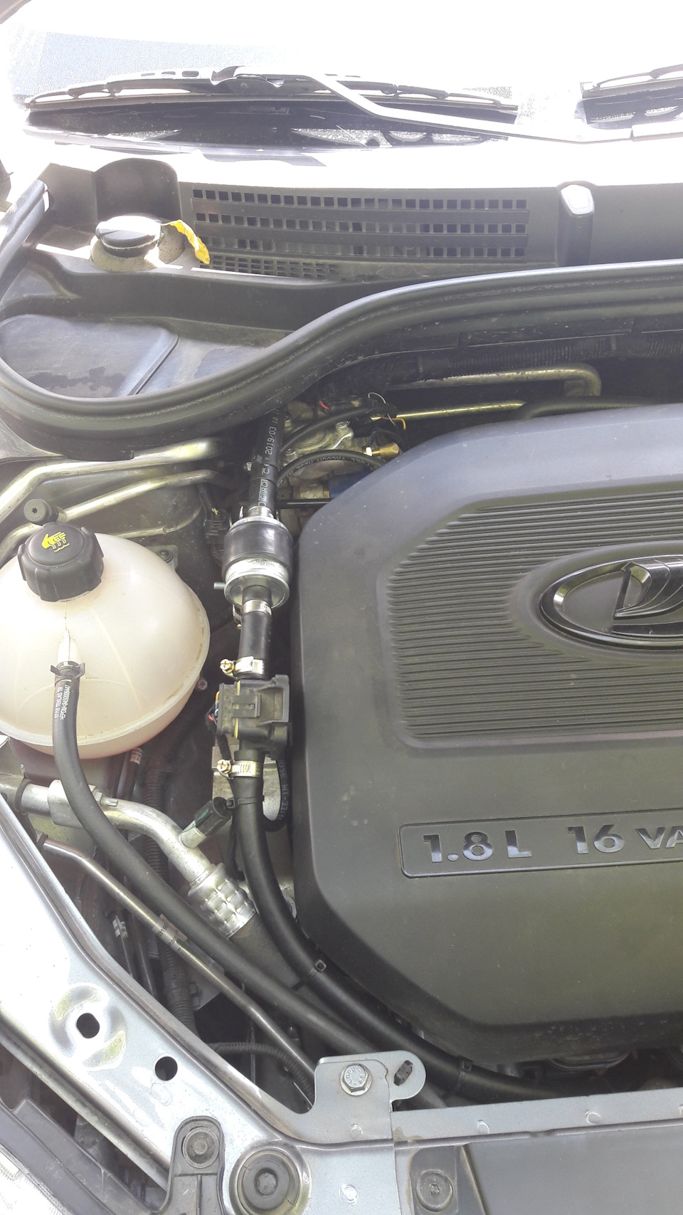 Установил ГБО пропан. — Lada Vesta, 1,8 л, 2018 года | визит на сервис ...