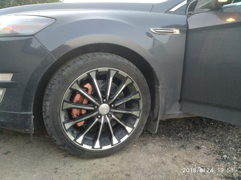 пака вот так) — Ford Mondeo IV