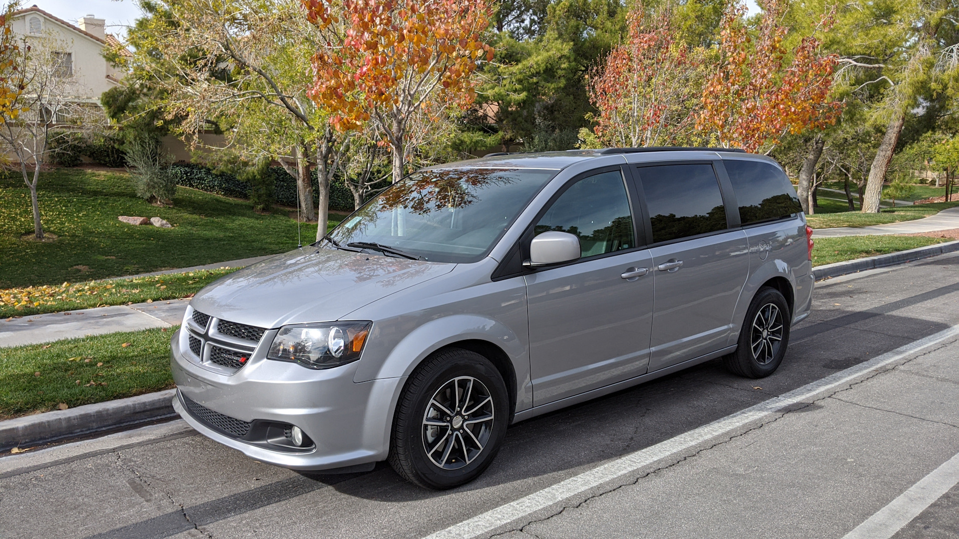 Dodge Grand Caravan (5G) 3.6 бензиновый 2018 | Дом на колесах на DRIVE2