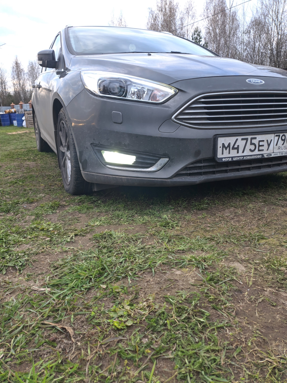 LED лампы в ПТФ — Ford Focus III Wagon, 1,5 л, 2017 года | стайлинг | DRIVE2