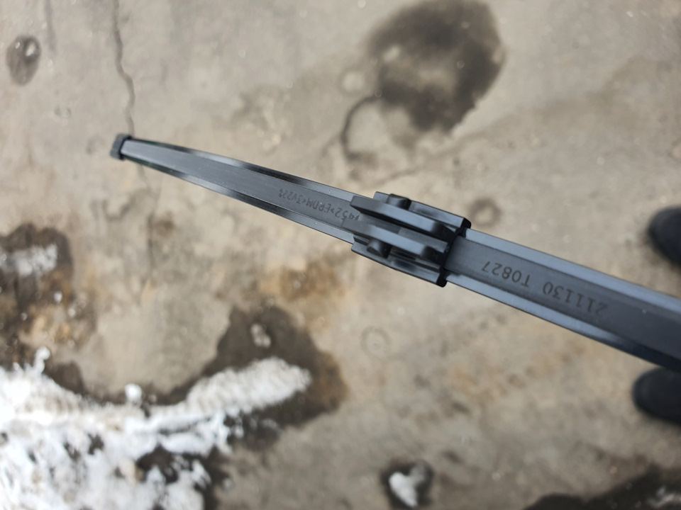 Замена щетки заднего стекла — Mercedes-Benz Vito (3G), 2,2 л, 2016 года ...