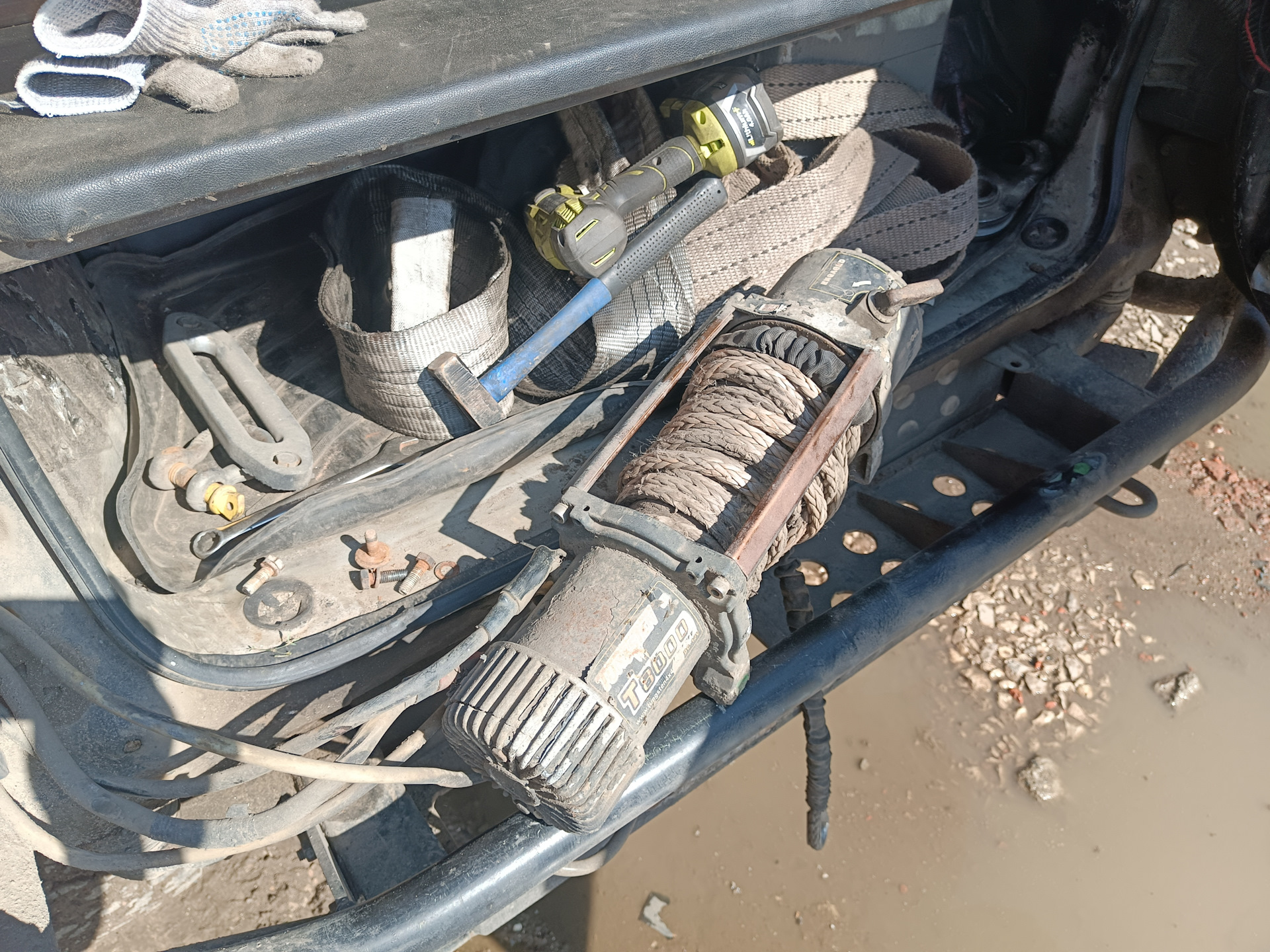 Лебедка Tungsten Т8000 спустя 6 лет — Mitsubishi Pajero (2G), 2,5 л ...
