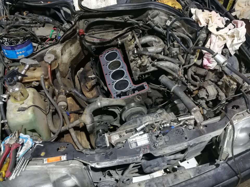 Фото в бортжурнале Mercedes-Benz E-Class (W124)