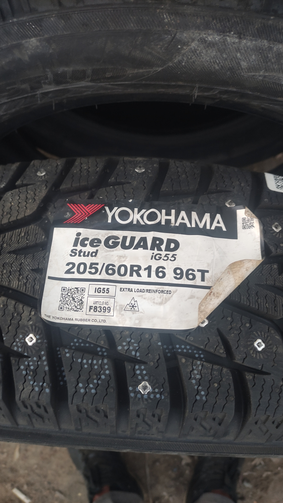 Yokohama шины страна. Екохама резина зимние геокс 16 новая. Якохама Ice 155/60/14. Yokohama год выпуска шин.