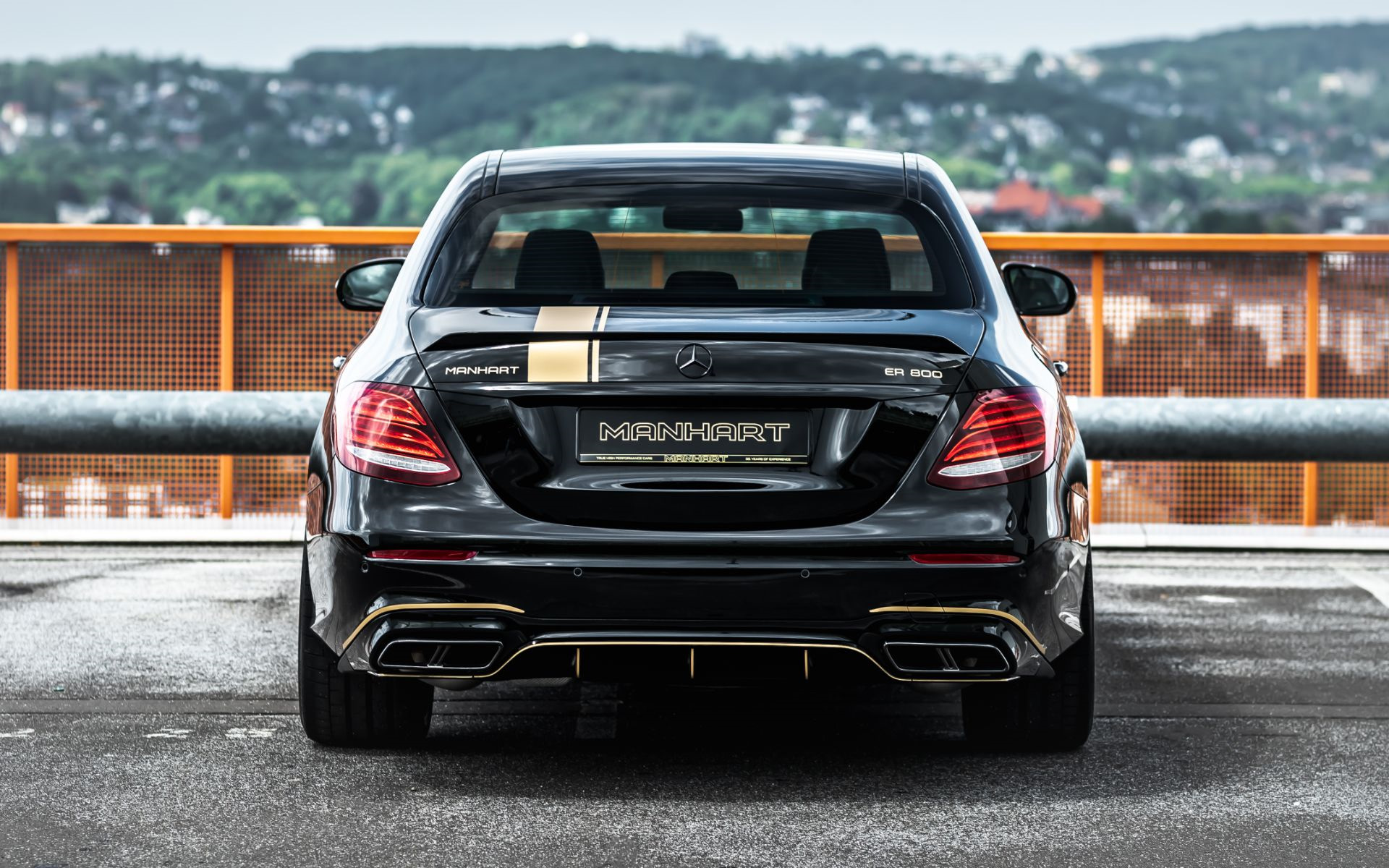 W213 моторы. E63 Manhart. Мерседес 800. E63s AMG 213 2021 Orange inside