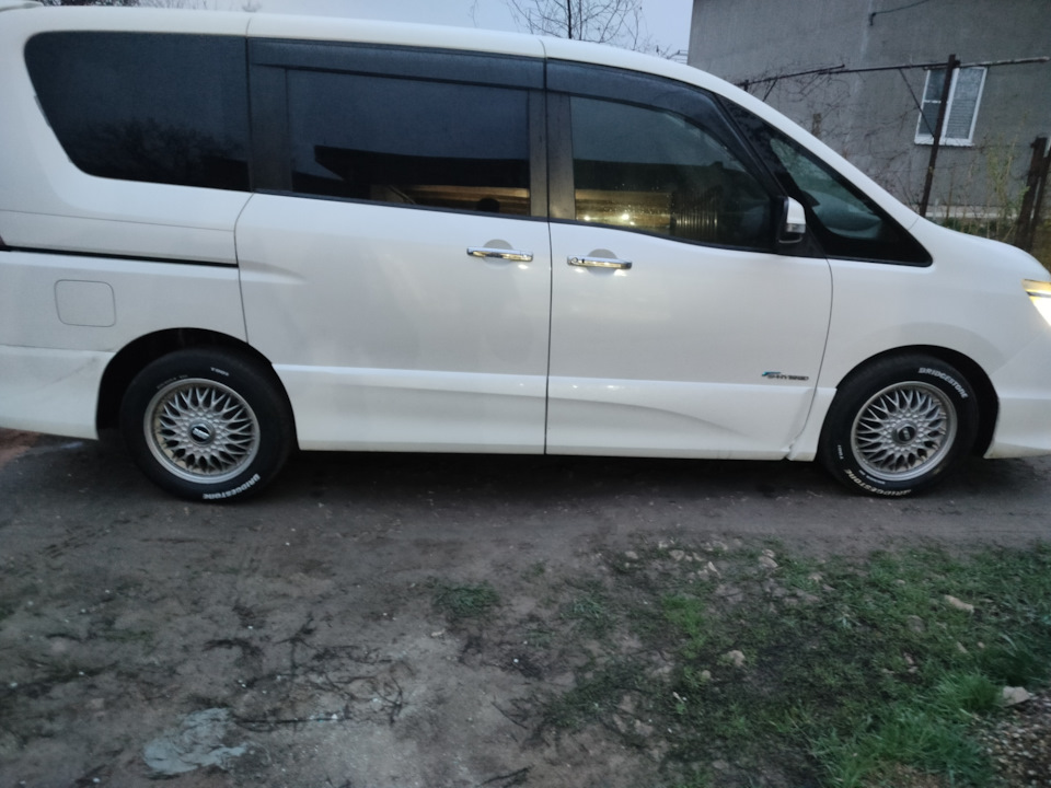 Фото в бортжурнале Nissan Serena Mk IV (C26)