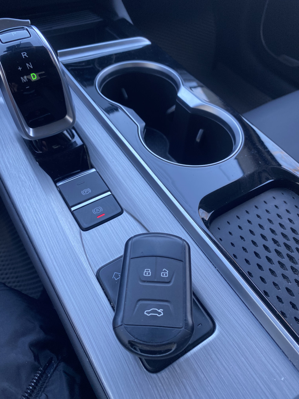 Фото в бортжурнале Omoda S5