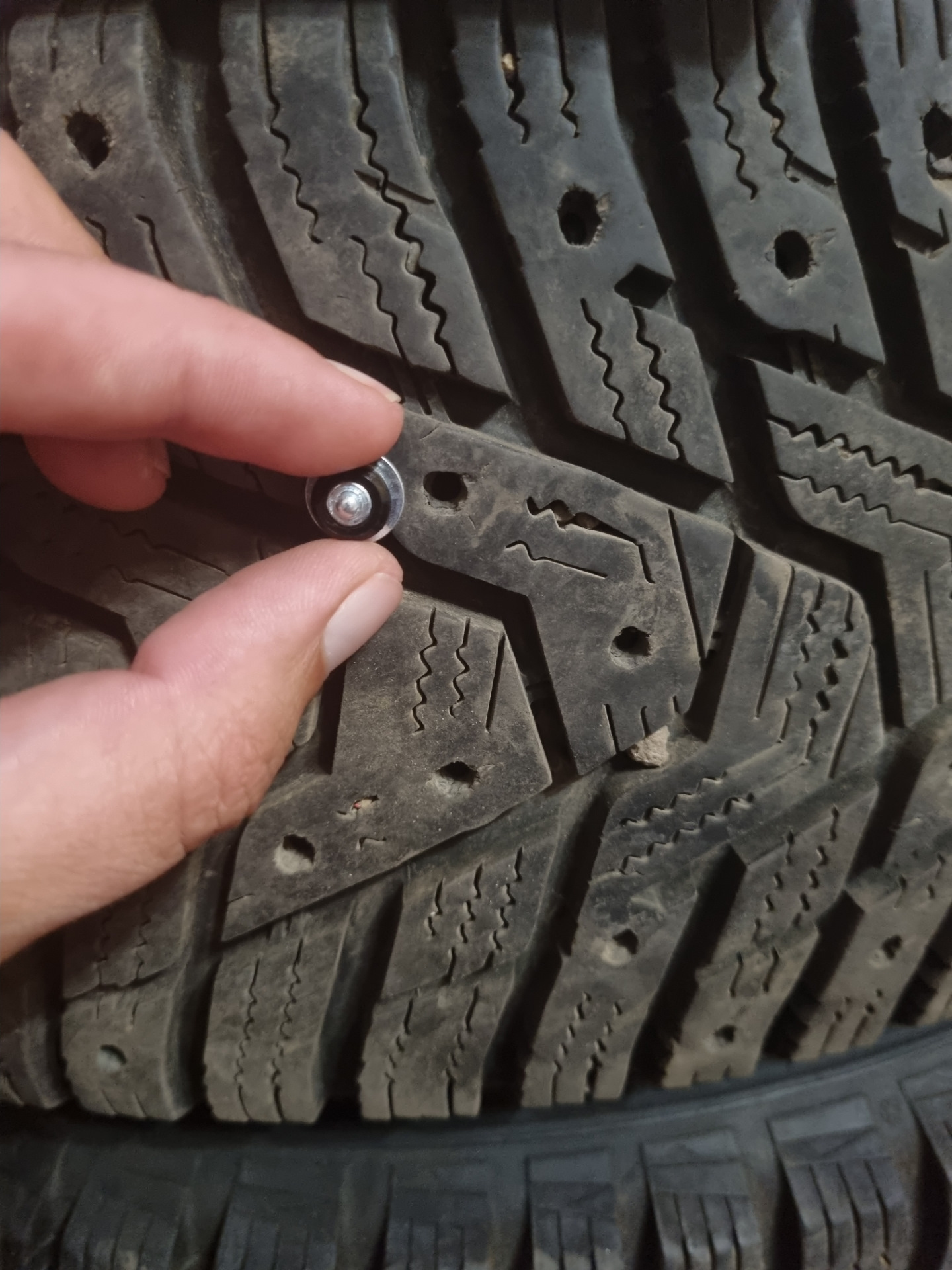 Подготовка зимних колес. Датчики + перешиповка — KIA Rio (4G), 1,6 л ...