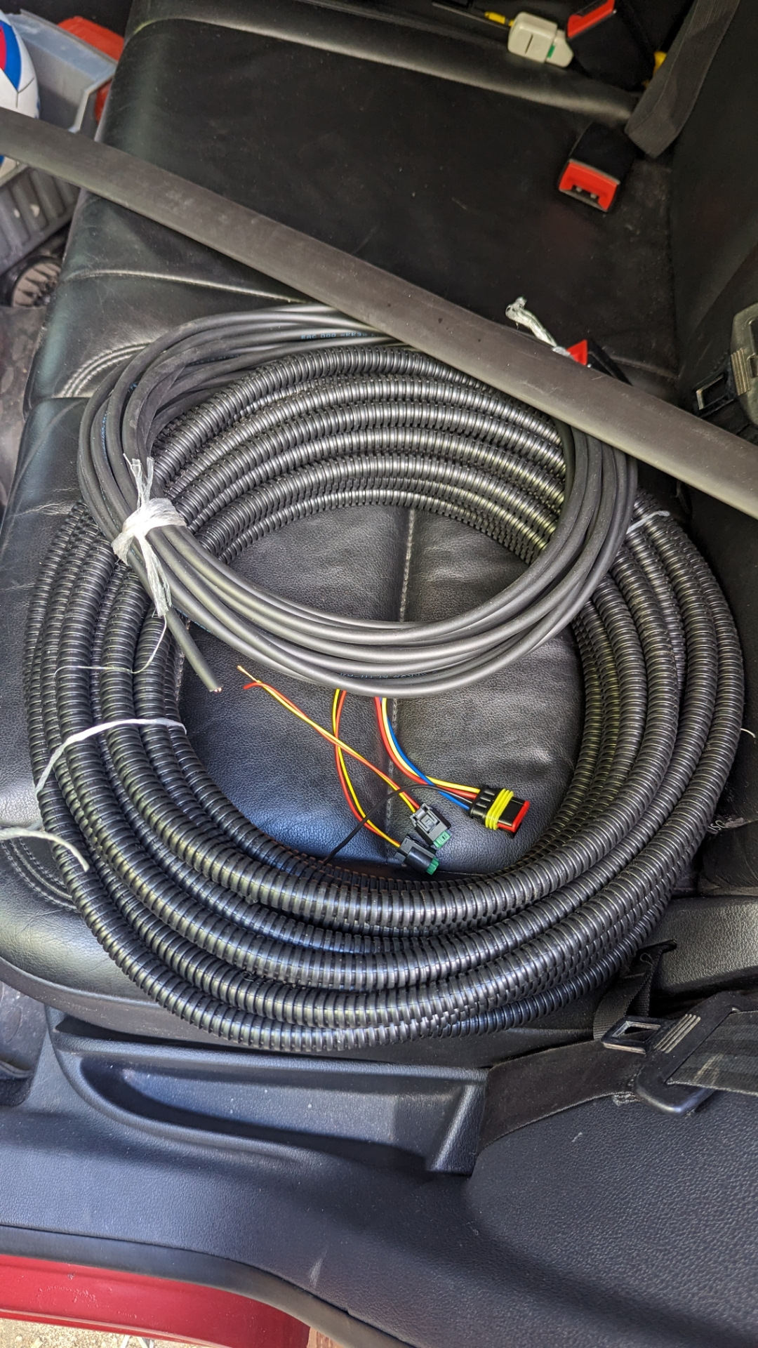 Замена задней проводки датчиков абс — Citroen Jumper (2G), 2,2 л, 2012 ...