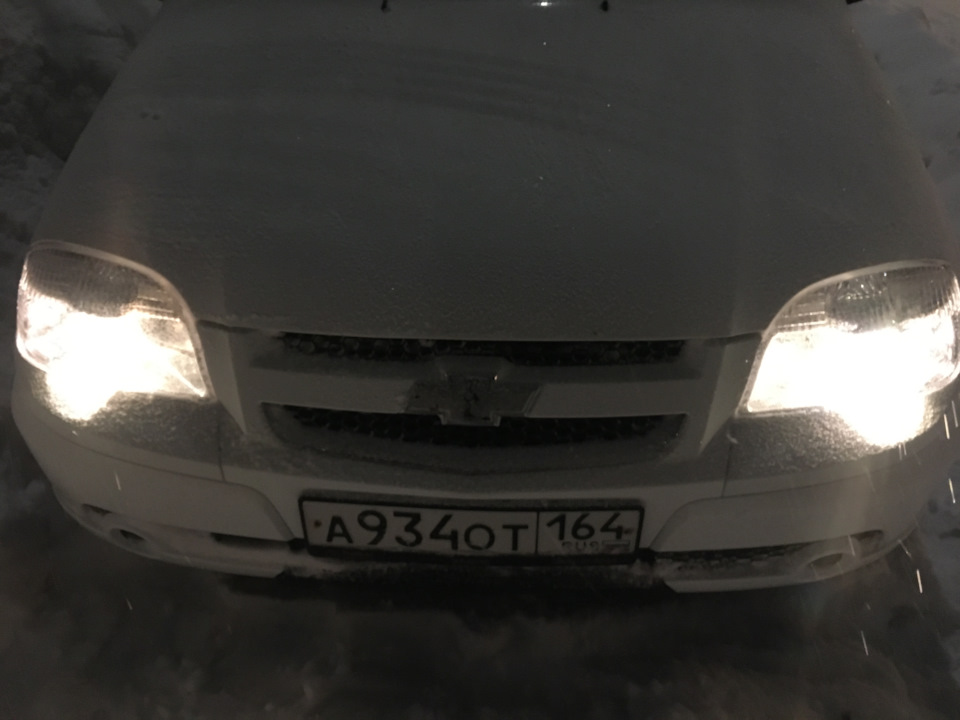 Замена ламп (ближний, габариты, поворотники) — Chevrolet Niva GLX, 1,7 ...