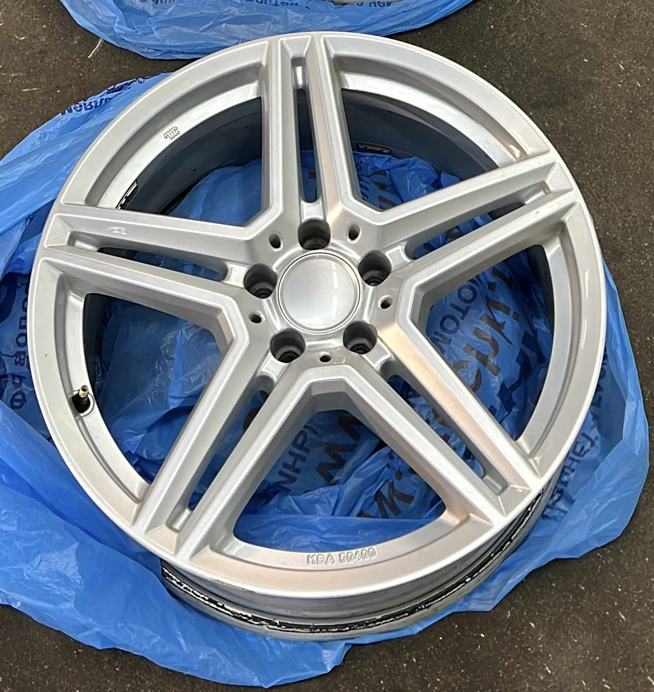 Колесные диски Borbet 19" на зиму. — Audi Q3 (1G), 2 л, 2018 года ...
