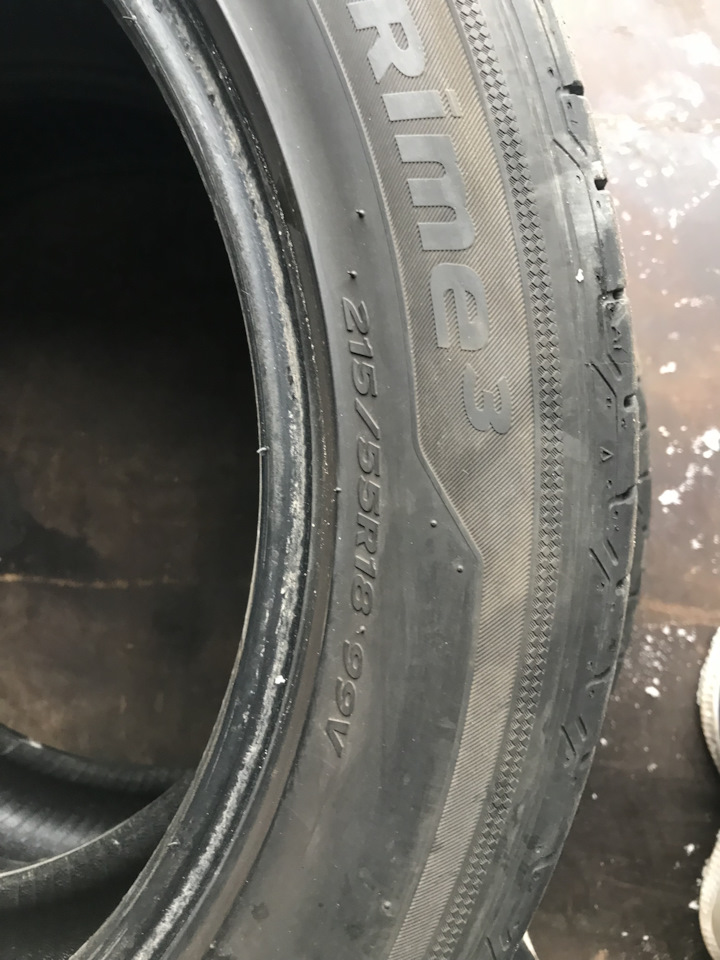 Hankook 215 55 r18. Колесо мочи.