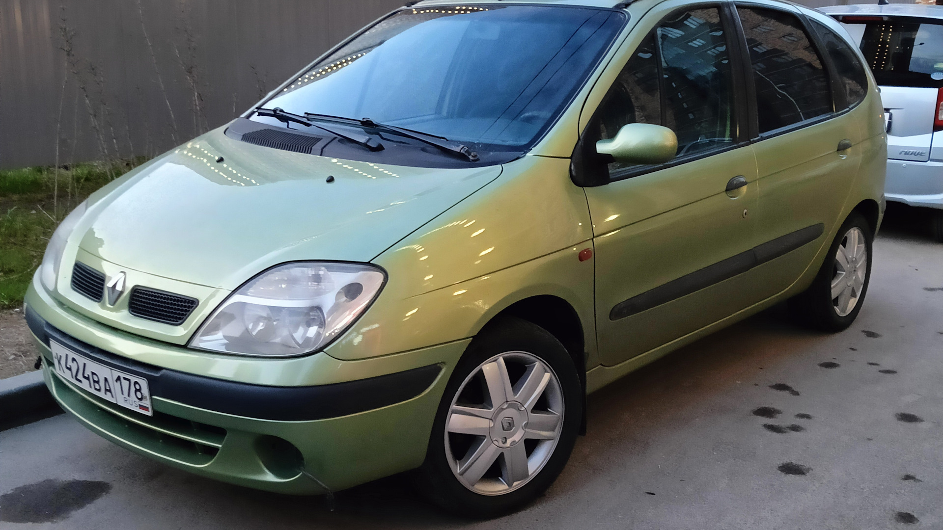 Renault Scenic I 1.4 бензиновый 2000 | Поновее не получилось на DRIVE2