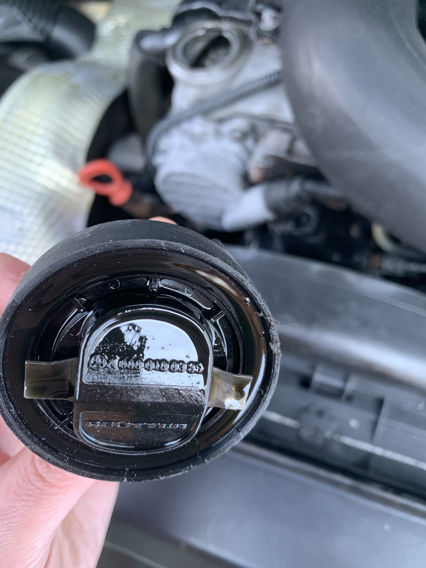 A0000100385 пробка заливной горловины — Mercedes-Benz Sprinter (1G), 2 ...