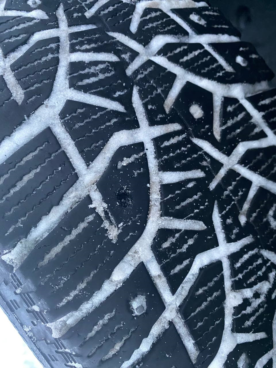 . — Renault Logan (2G)