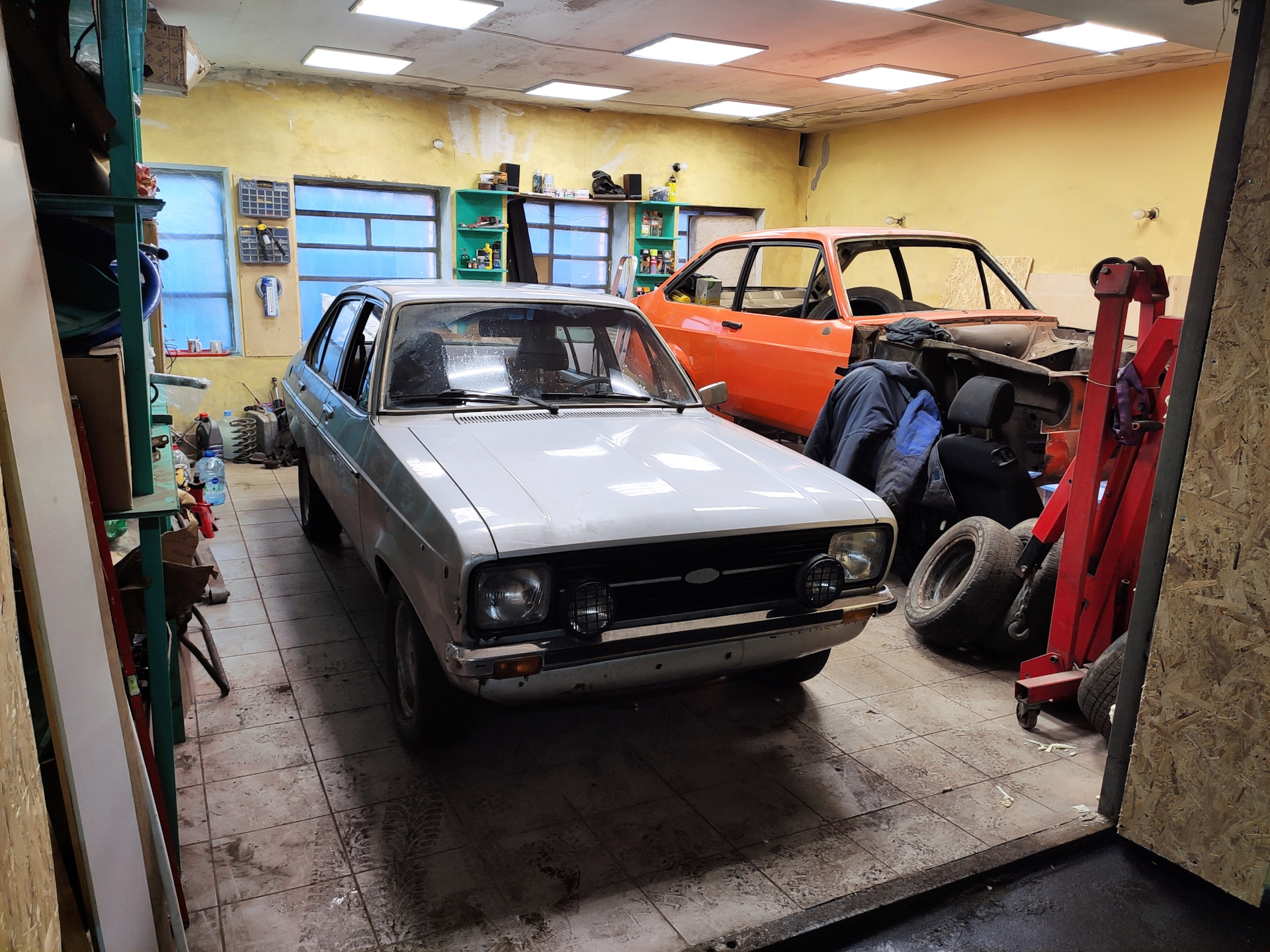 Если б я имел коня, я б скакал на нем три дня! :) — Ford Escort Mk2, 1,1 л,  1980 года | покупка машины | DRIVE2