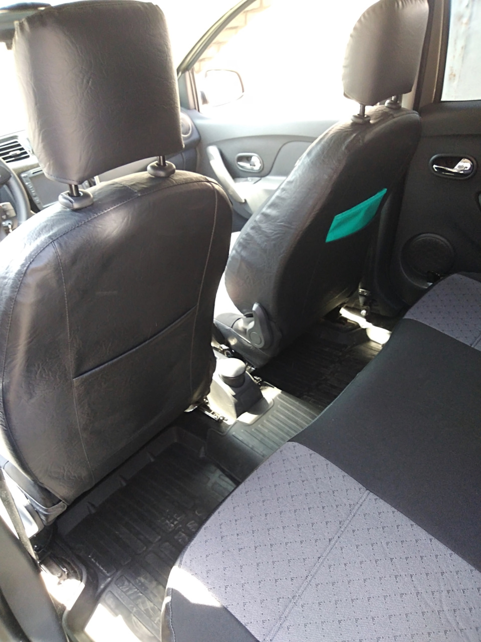 Автомобильные чехлы жаккард серые — Renault Logan (2G), 1,6 л, 2014 ...