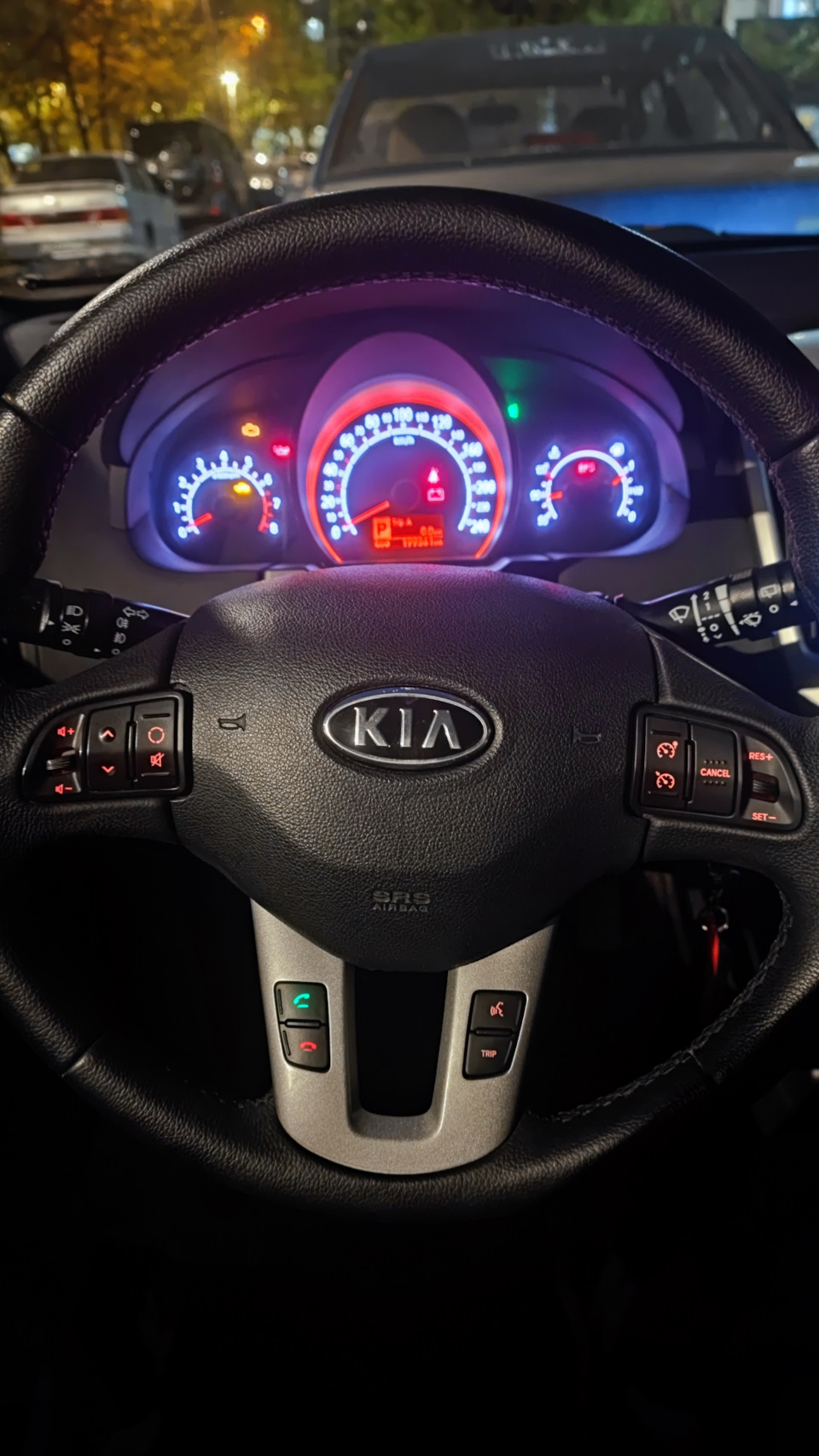 Нужно больше кнопочек в руль Сида! — KIA Ceed (1G), 1,6 л, 2010 года |  электроника | DRIVE2