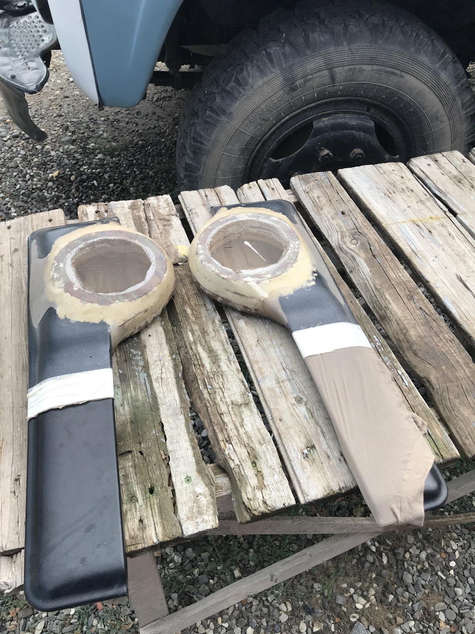 Акустические подиумы и обшивки — ГАЗ 31105, 2,3 л., 2004 года | своими ...