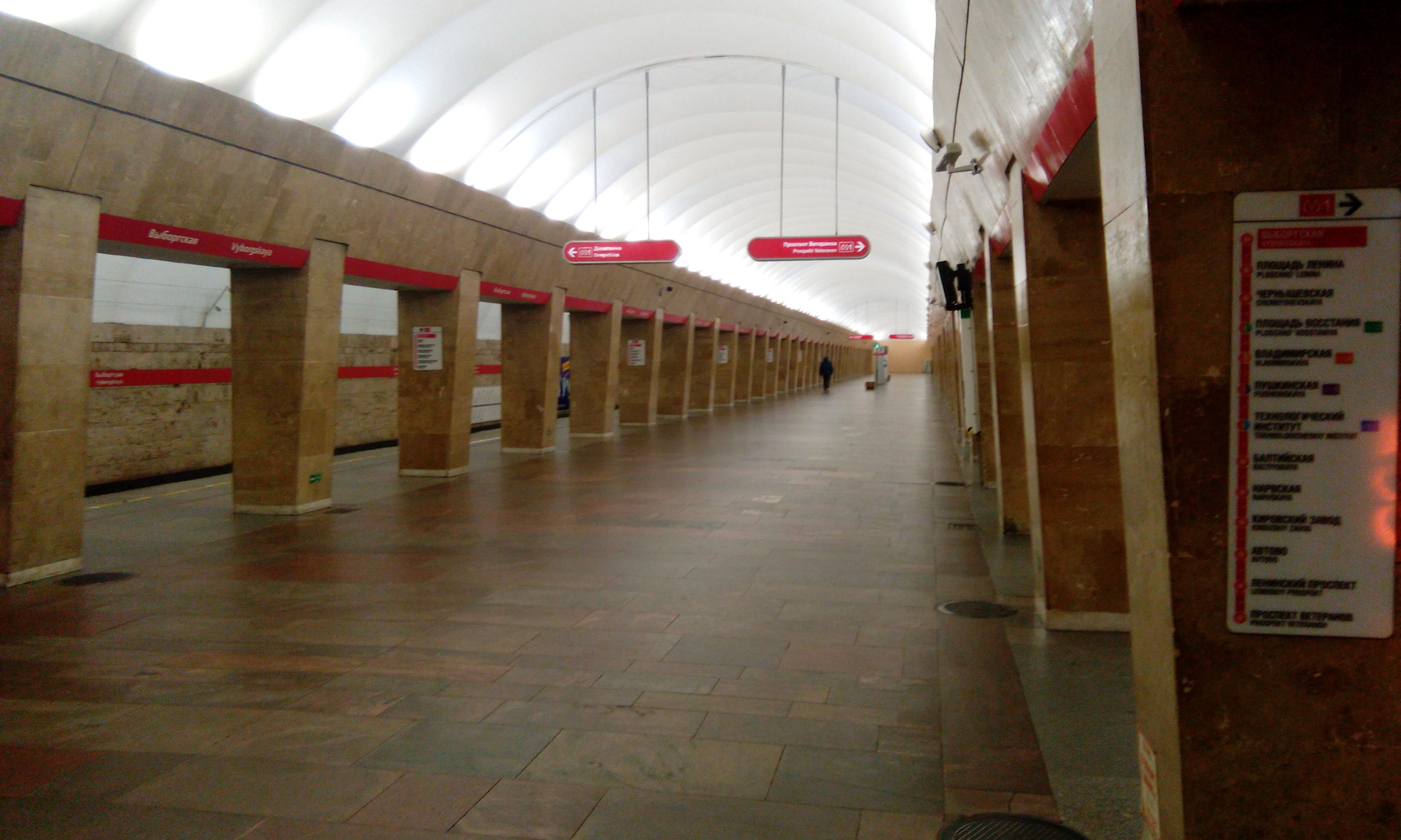 Выборгская станция метро Санкт-Петербург
