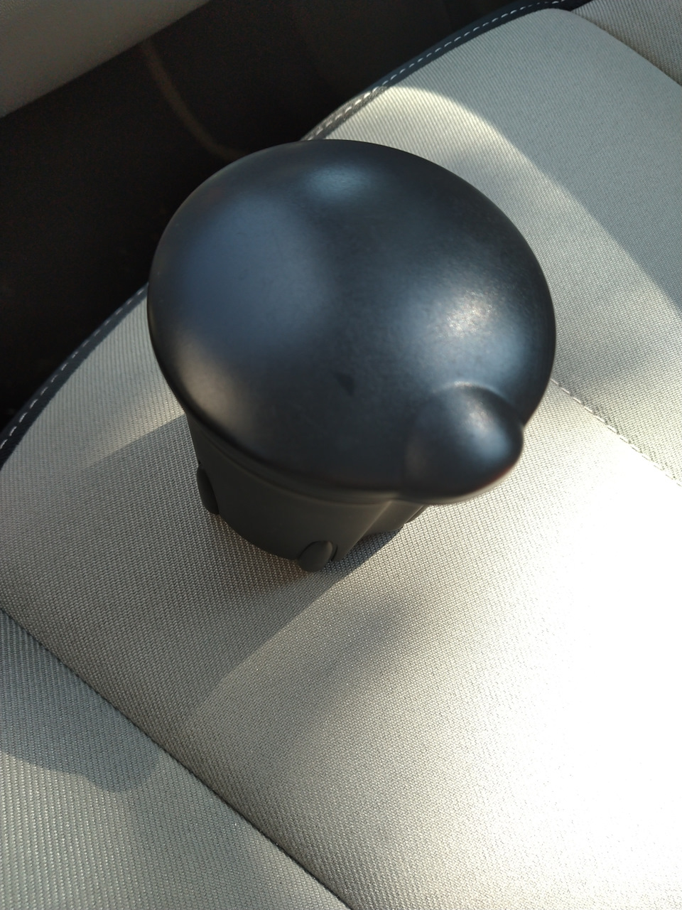 8200728639 Пепельница переносная RENAULT | Запчасти на DRIVE2