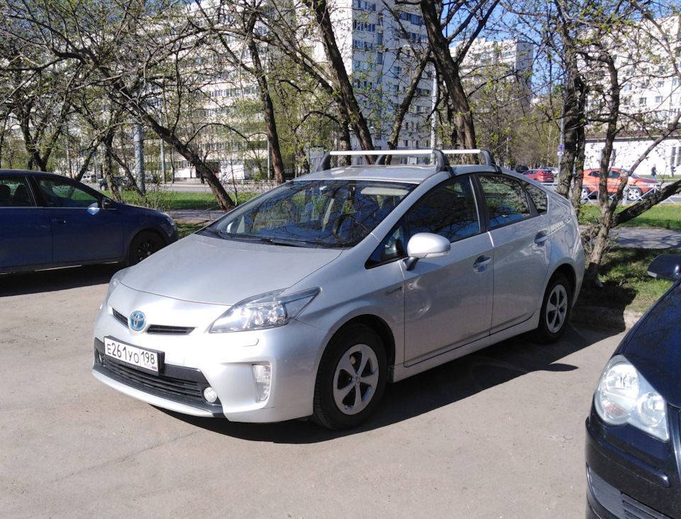 Багажник (дуги) на крышу — оригинал Тойота — Toyota Prius (30), 1,8 л ...