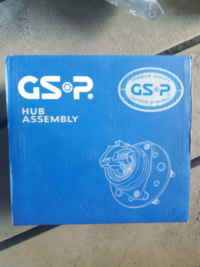 Поменял ступичный подшипник — Volkswagen Touran (1G), 1,6 л, 2004 года ...