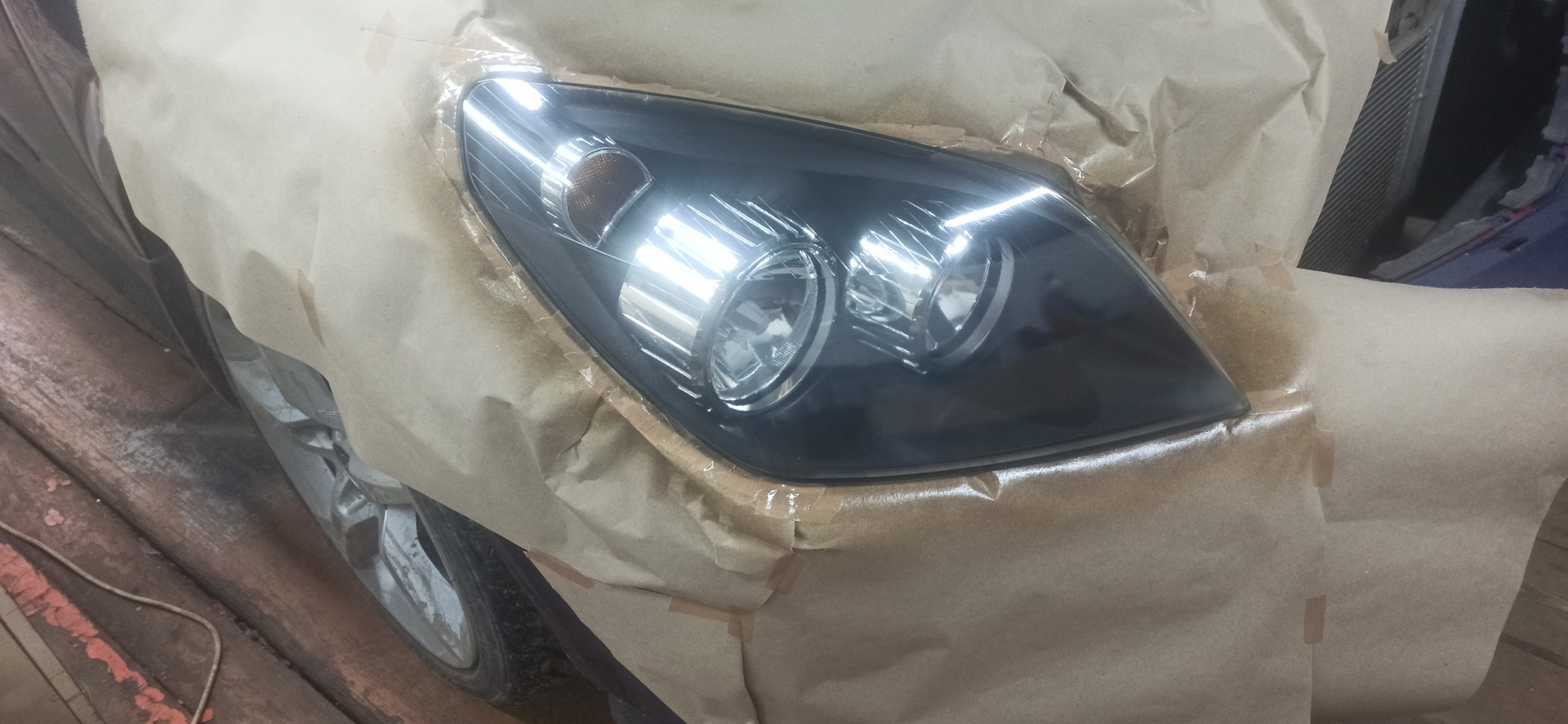 88. Покрытие фар лаком — Opel Astra H GTC, 1,8 л, 2007 года | своими ...