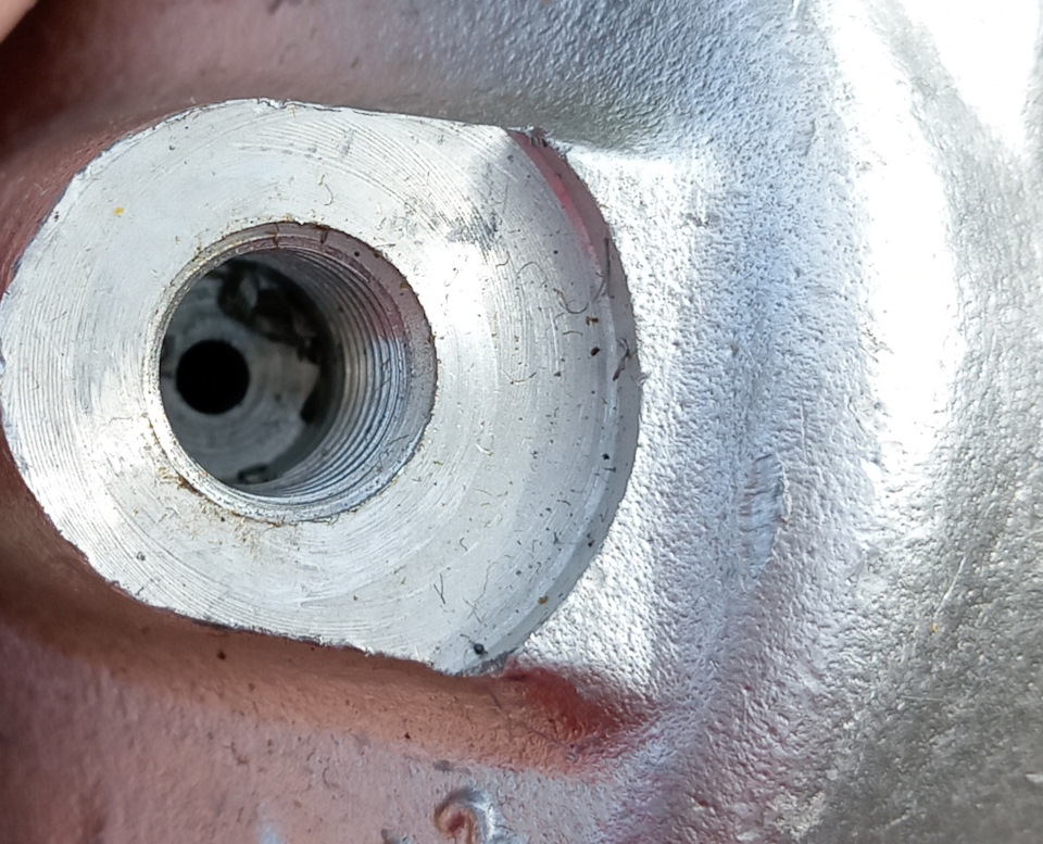 Замена правого тормозного цилиндра. — Lada Калина 2 Спорт, 1,6 л, 2016 ...