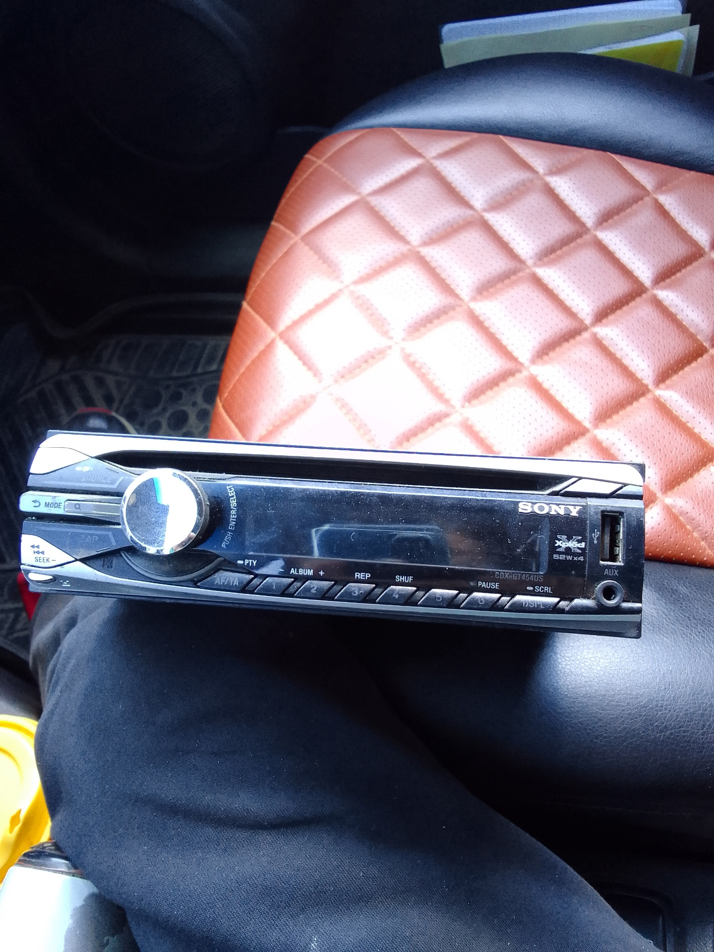 Музыка — KIA Sportage (2G), 2,7 л, 2005 года | автозвук | DRIVE2