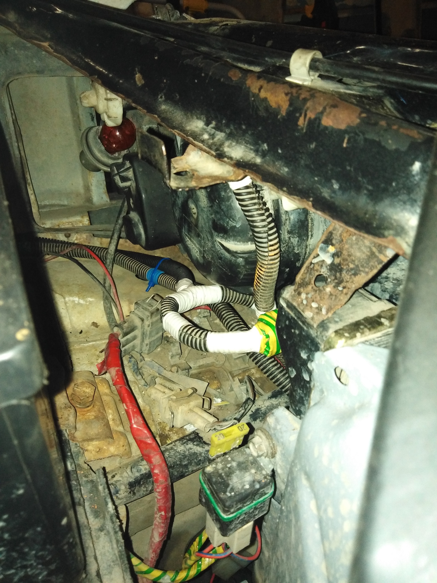 Площадка под педали Лада Веста — Lada Калина Универсал (2G), 1,6 л ...